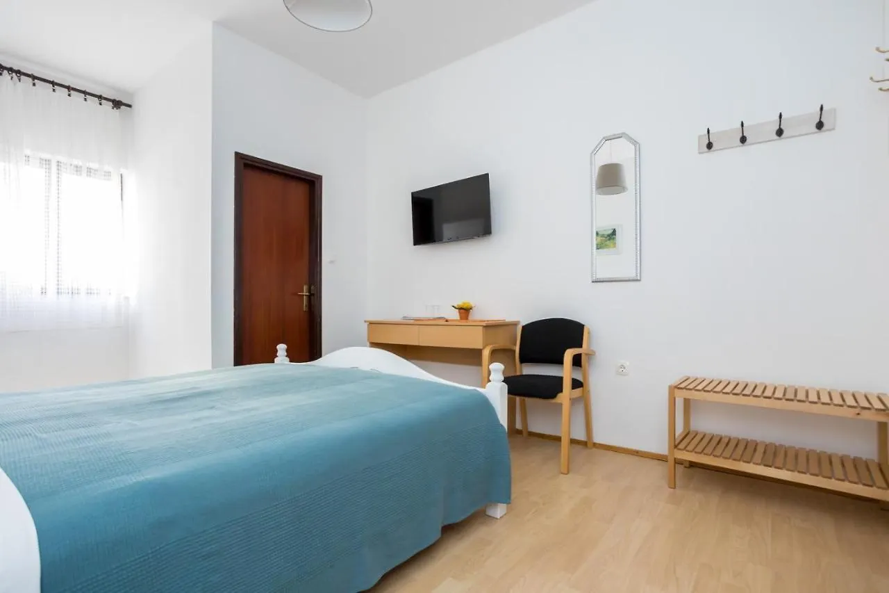 Dubasa B&B Vantacici