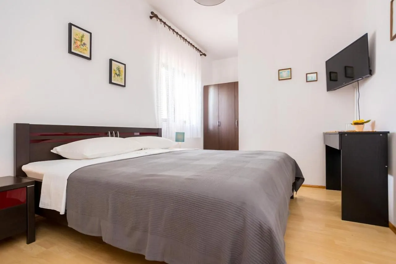 Dubasa B&B Vantacici 0*,  Hırvatistan