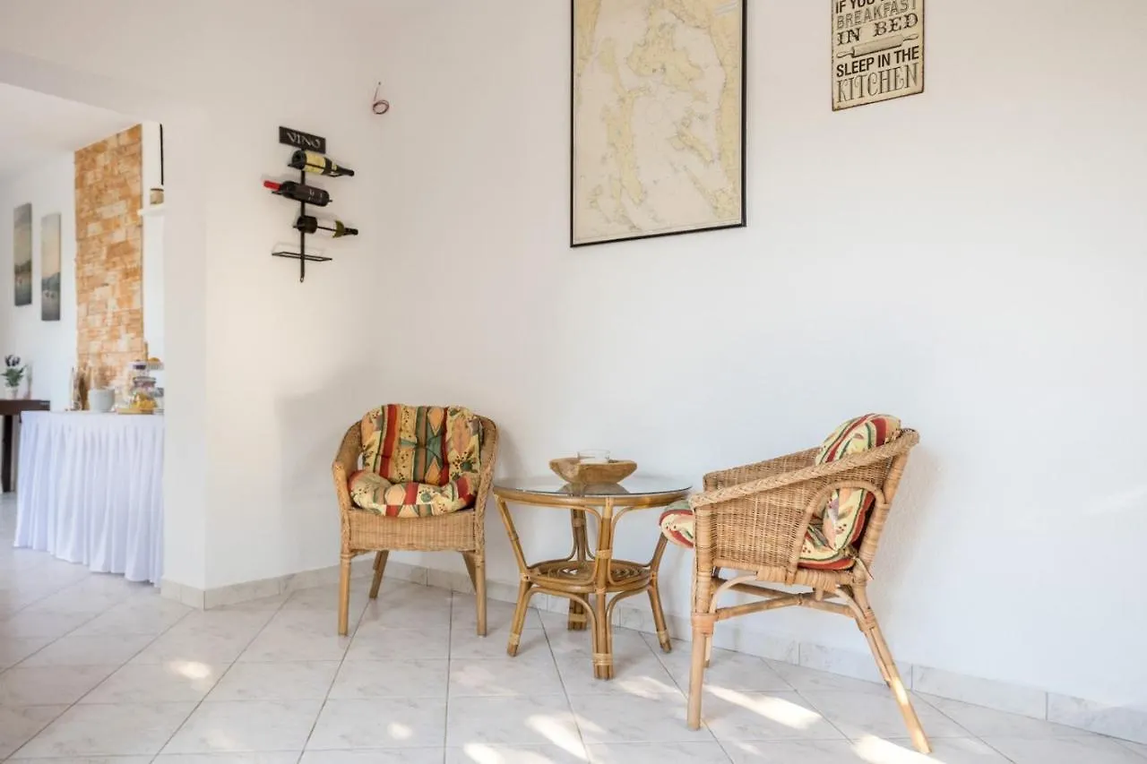 Dubasa B&B Vantacici 0*,  Croatia